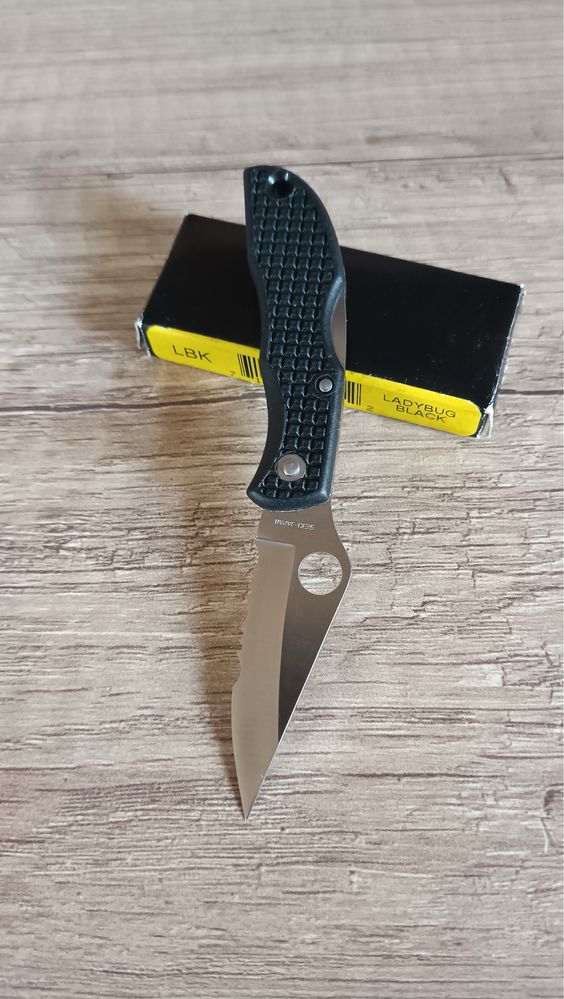 Spyderco Ladybug LBK 1997рік. Discontinued. Оригінал!