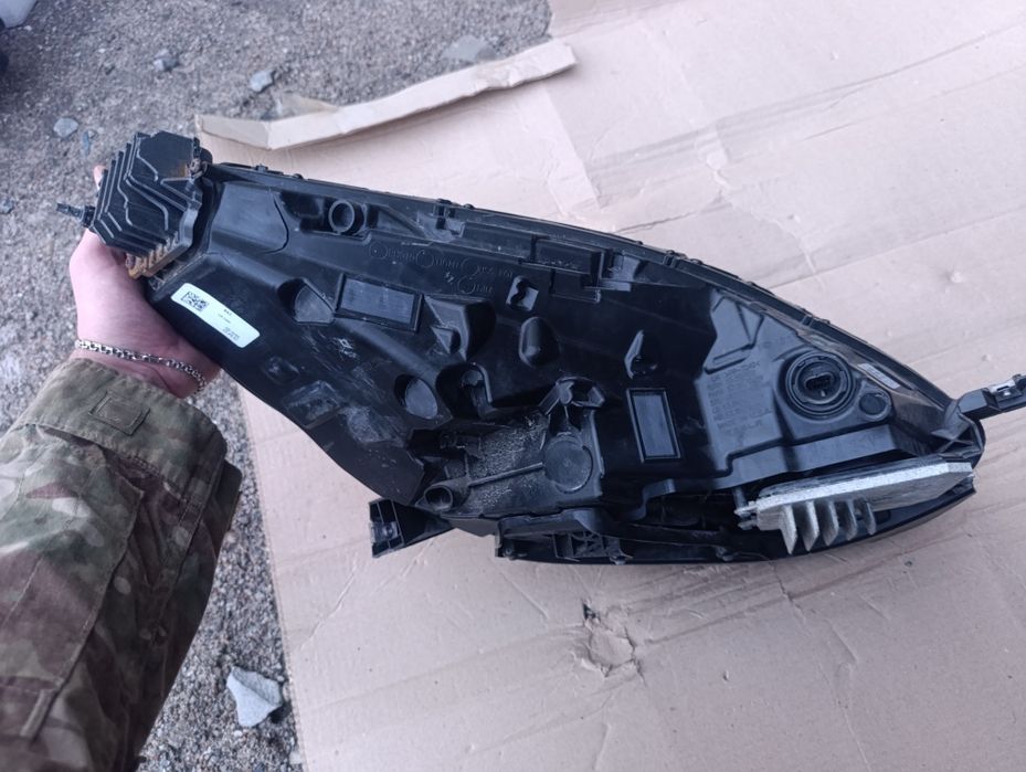 Фара передняя левая Tesla Model 3 2017-2020 Model Y Оригинал. В сборе