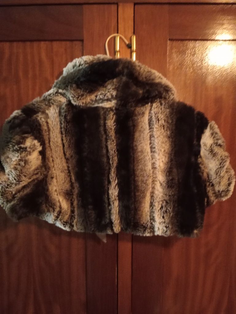 Bolero em pêlo tons castanhos