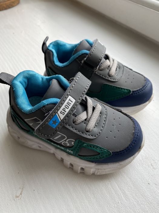Взуття на хлопчика