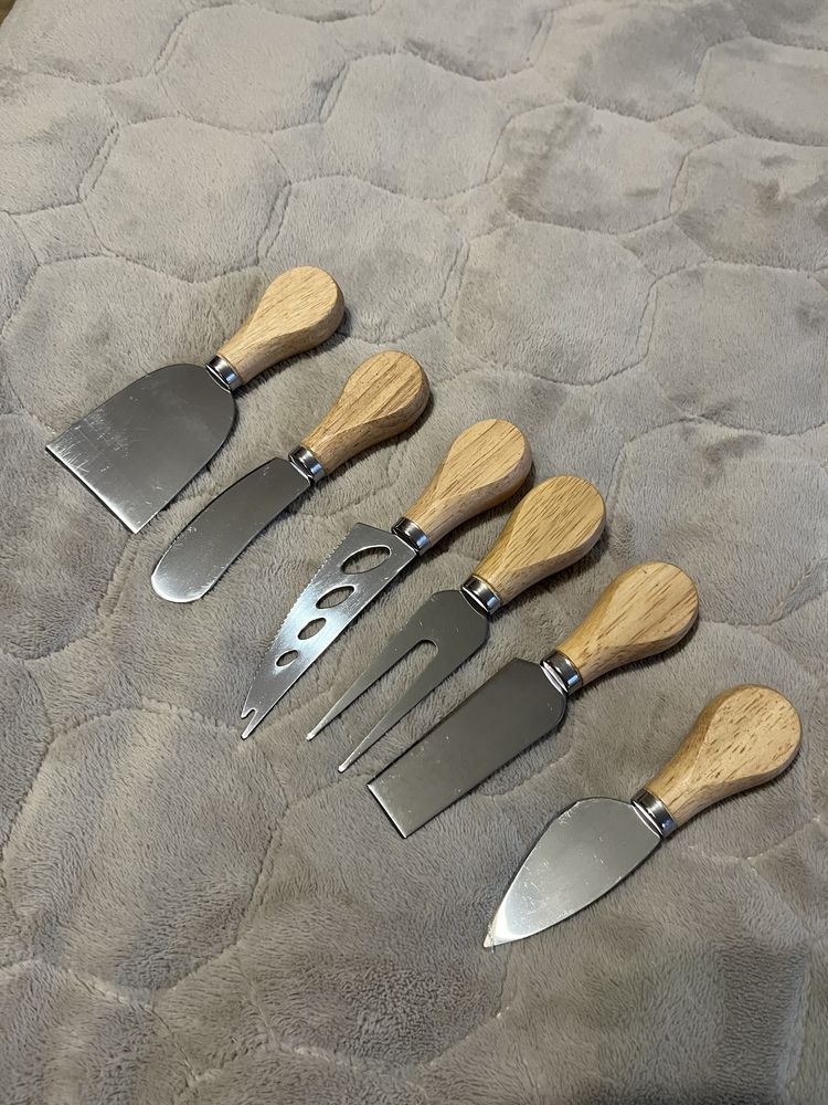 Набір ножів для сиру