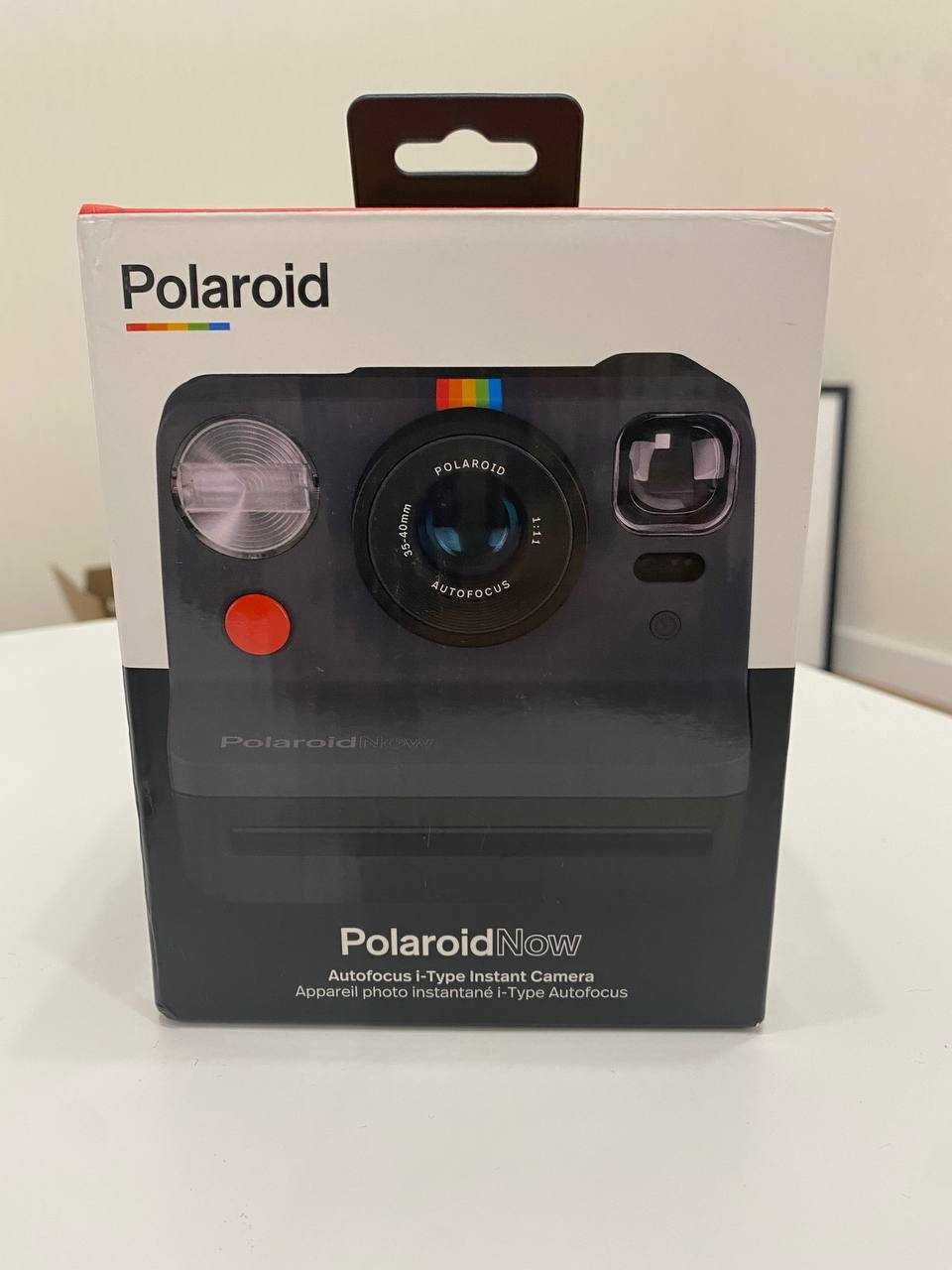 Камера моментального друку Polaroid Now + чохол