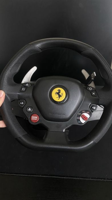 Volante PS4/PS5.