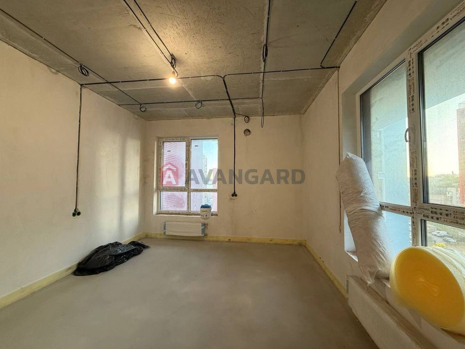 Продаж 2 кім 76 м2 в ЖК Семицвіт на Шевченка