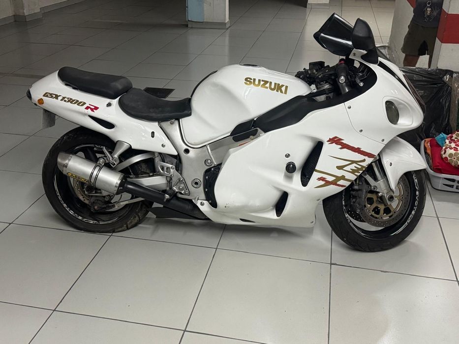 Suzuki GSX 1300R