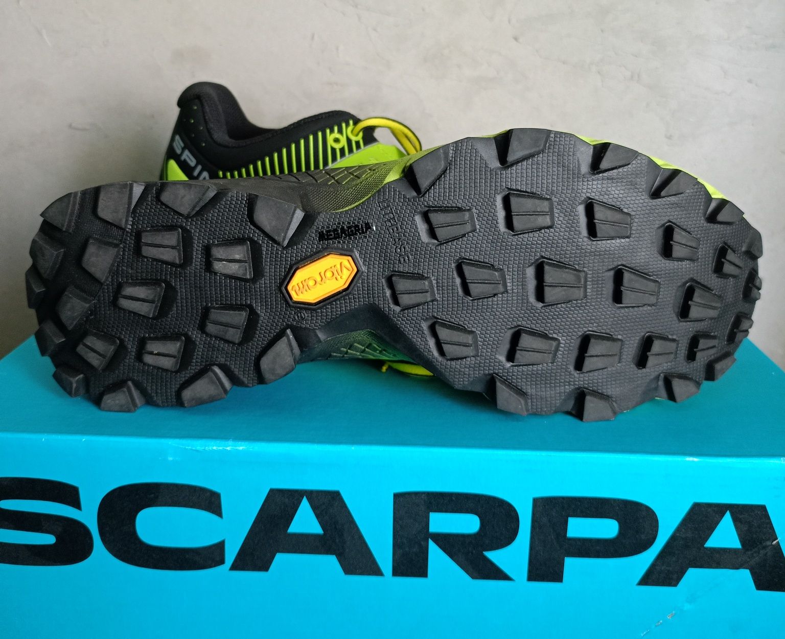 Scarpa spin ultra buty trailowe biegowe 42,5