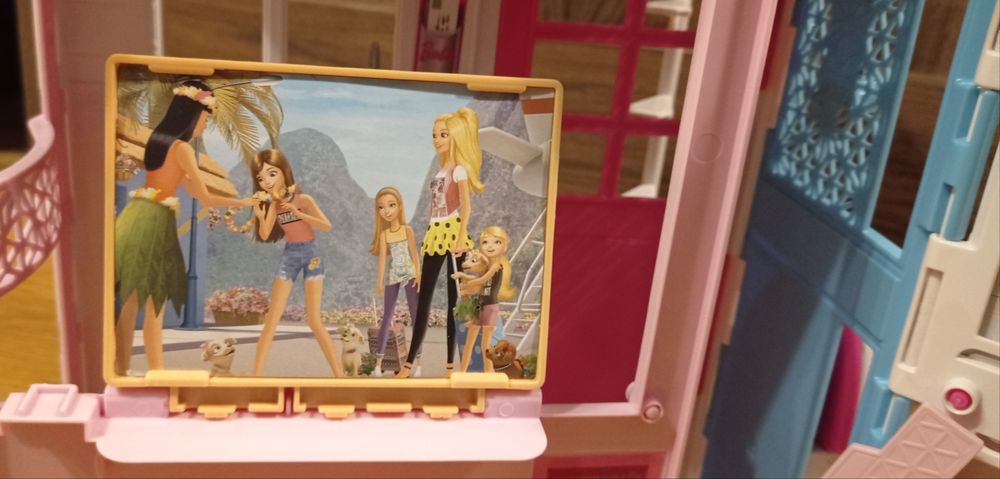 Mattel dom Barbie składany domek Barbie DVV47