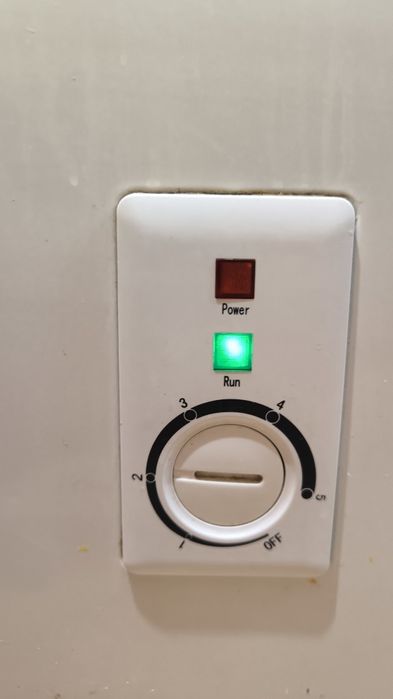 Морозильна камера Elenberg