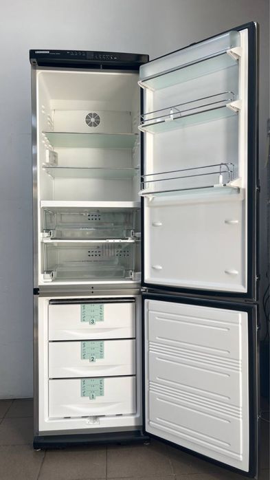 Холодильники з Європи бу Liebherr CBnes 2323