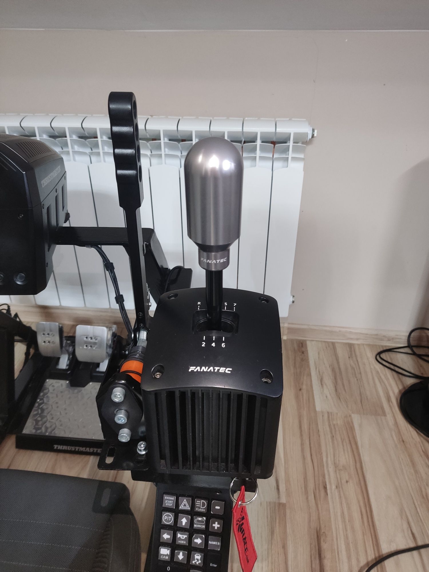 Kierownica Thrustmaster TS-PC, Pedały T-LCM, shifter FANATEC, metalow
