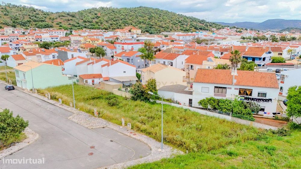 Lote Urbano Para Moradia Geminada