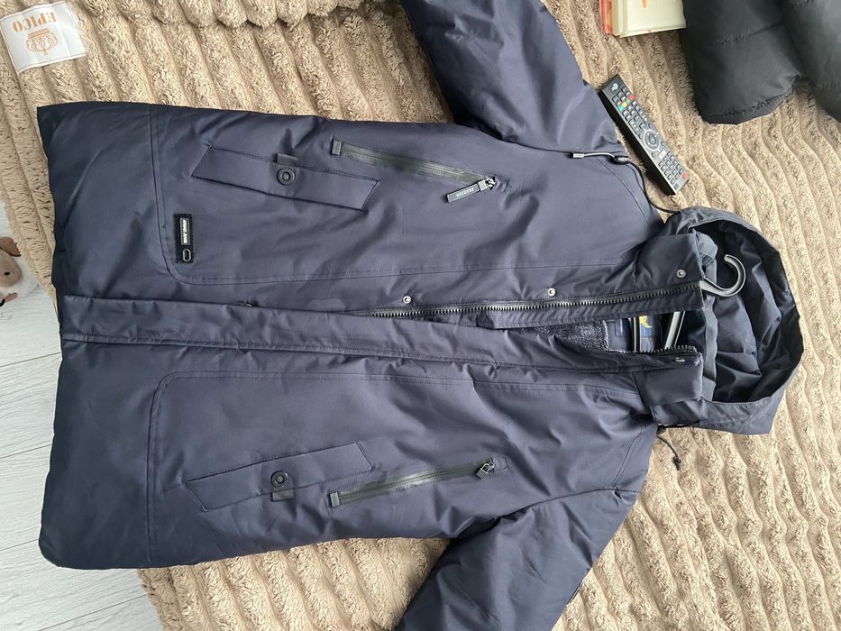 Чоловіча зимова куртка