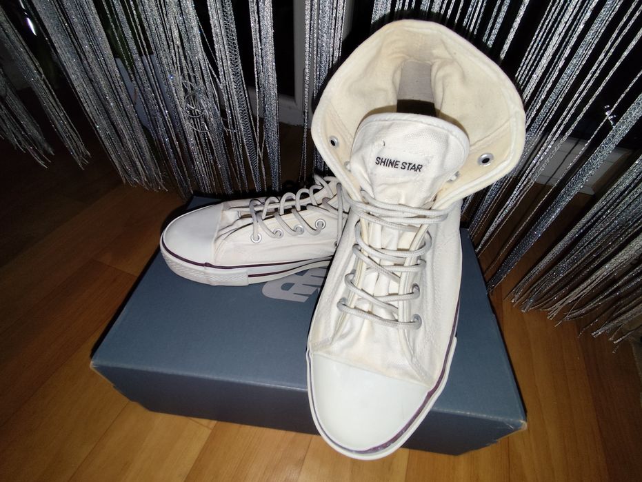 Продам чоловічі конверси shine star