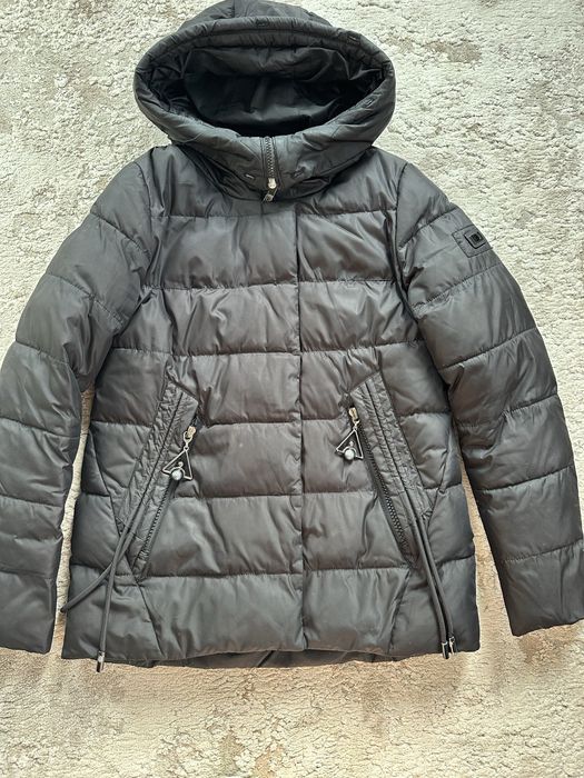 Жіноча зимова куртка