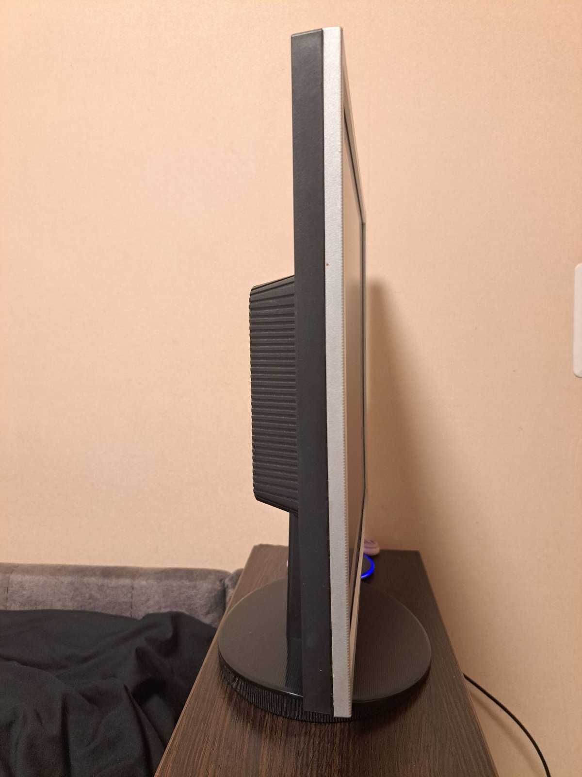 Монитор LG Flatron L1953S (19", VGA, 1280×1024, 4:3)