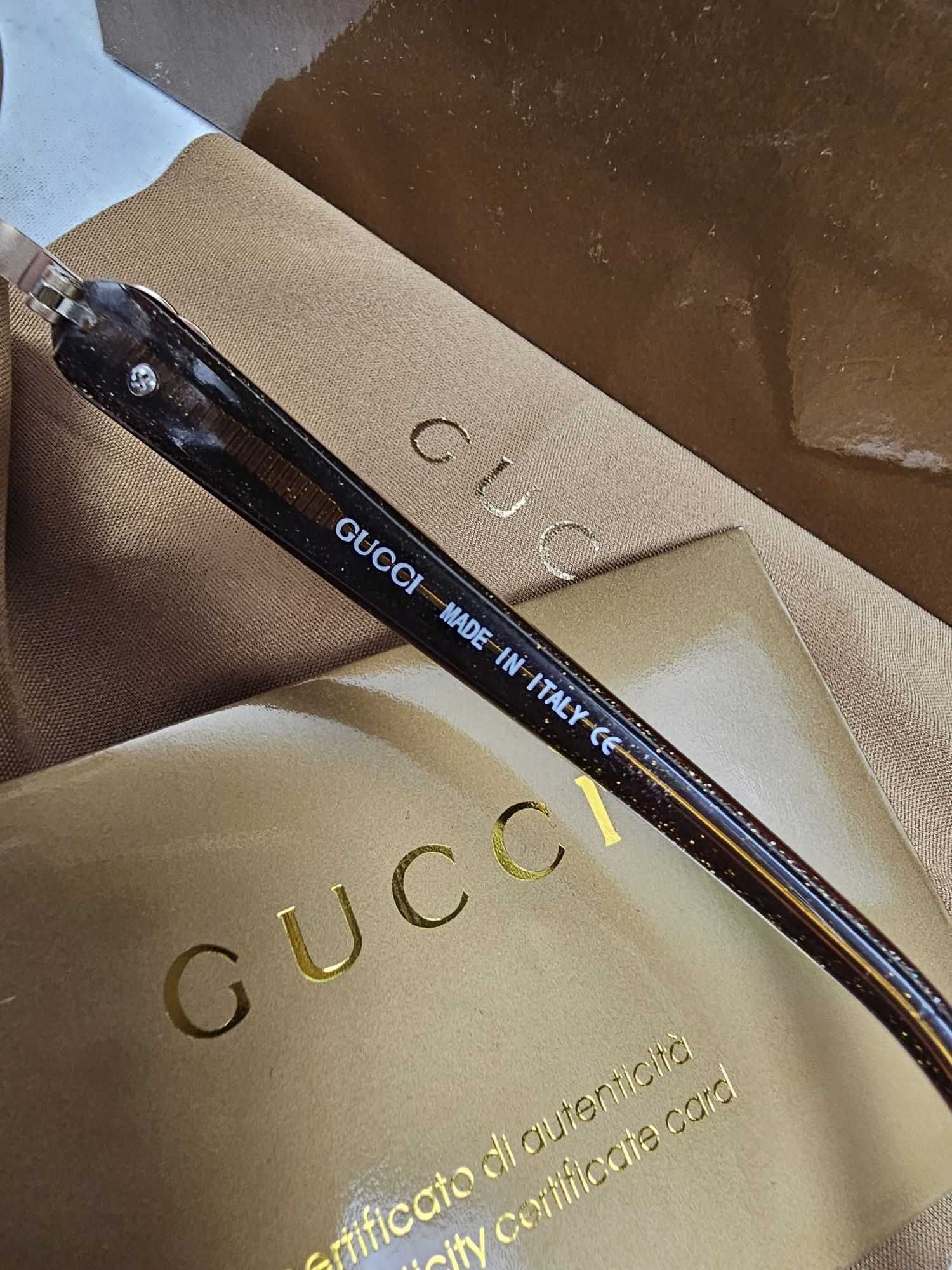 Okulary przeciwsłoneczne Zestaw Gucci logowane pudełko nowość lato