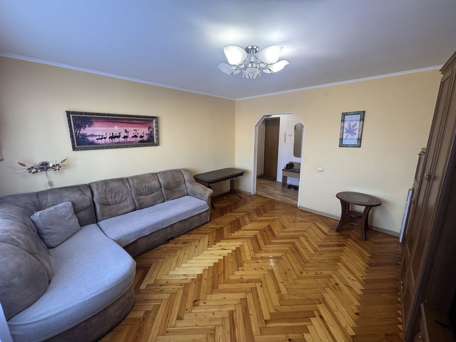 Продаж 2-х кімнатної квартири м.Шептицький