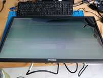Monitor 27' 4k60 Hyundai ecrã partido