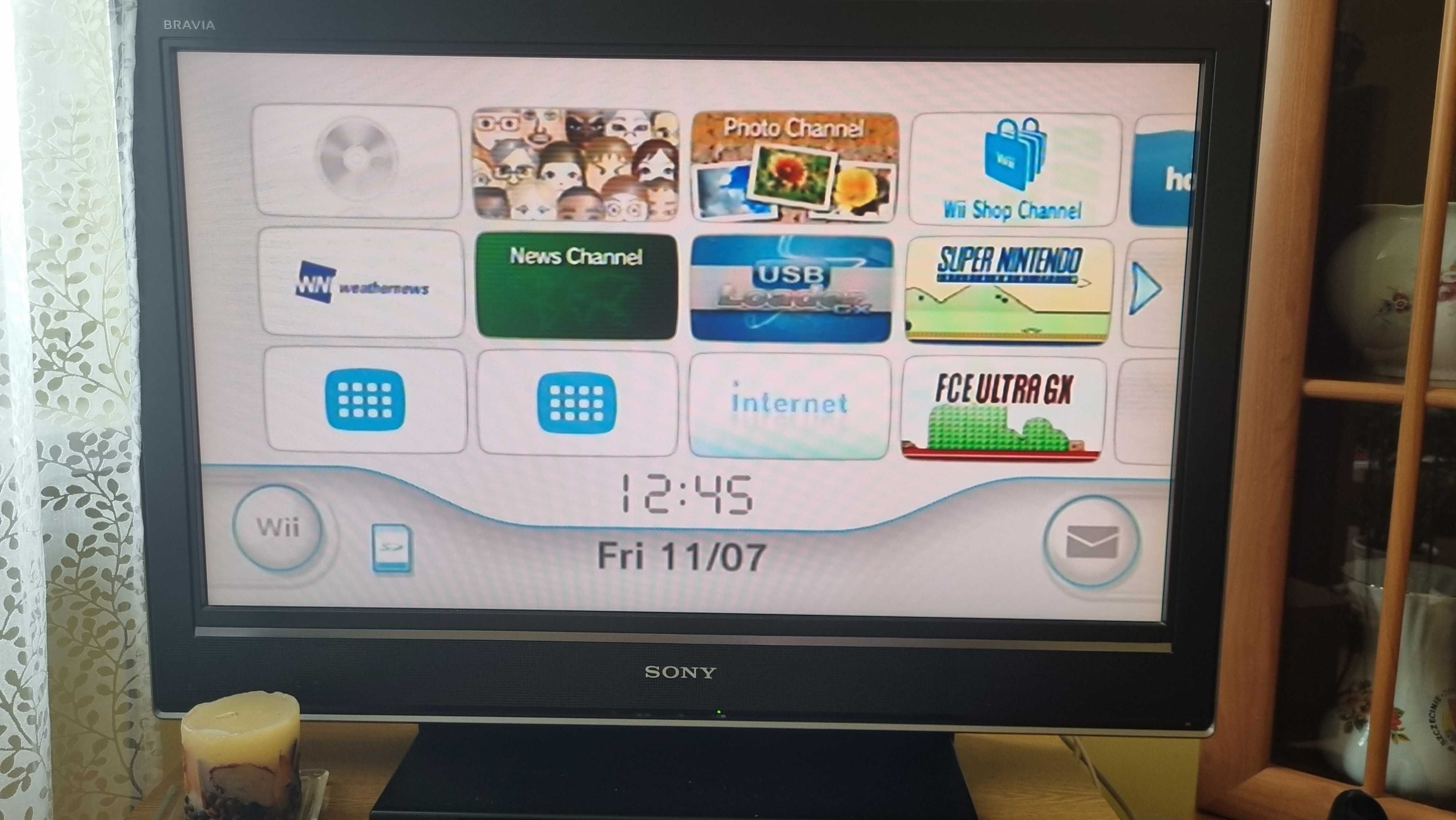 Konsola Wii + akcesoria dla 3 osób