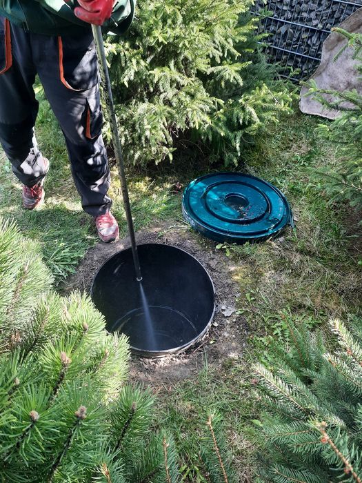 Викачка, выкачка, илосос, мулосос, прочистка каналізації