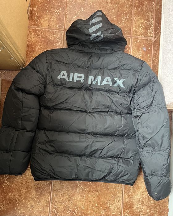 Пуховик Nike Storm-Fit