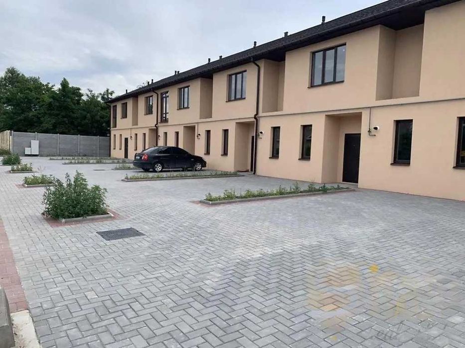 Продаж 2 поверхового таунхауса з ділянкою на 2 сотки, ЖК Європейский