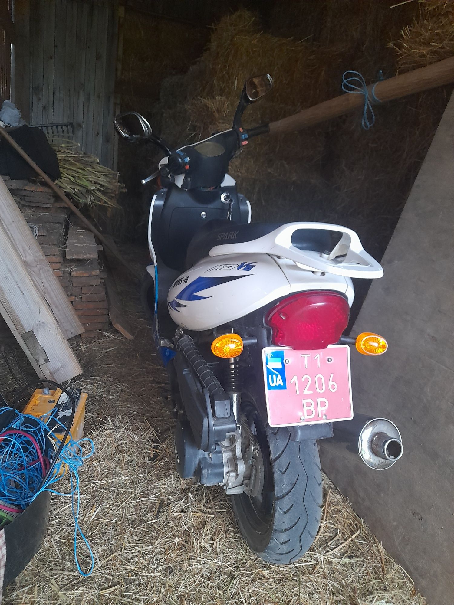 Скутер SPARK SP-16 150sm³l