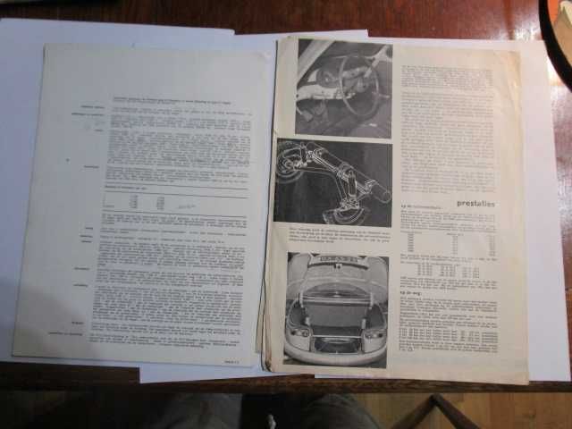 Panhard PL17 brochuras publicitárias em holândes