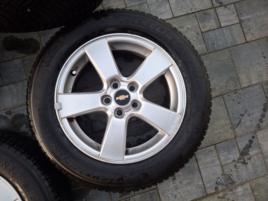 Alufelgi Chevrolet Cruze 5x105 Michelin Crossclimate 205/60r16 7 mm