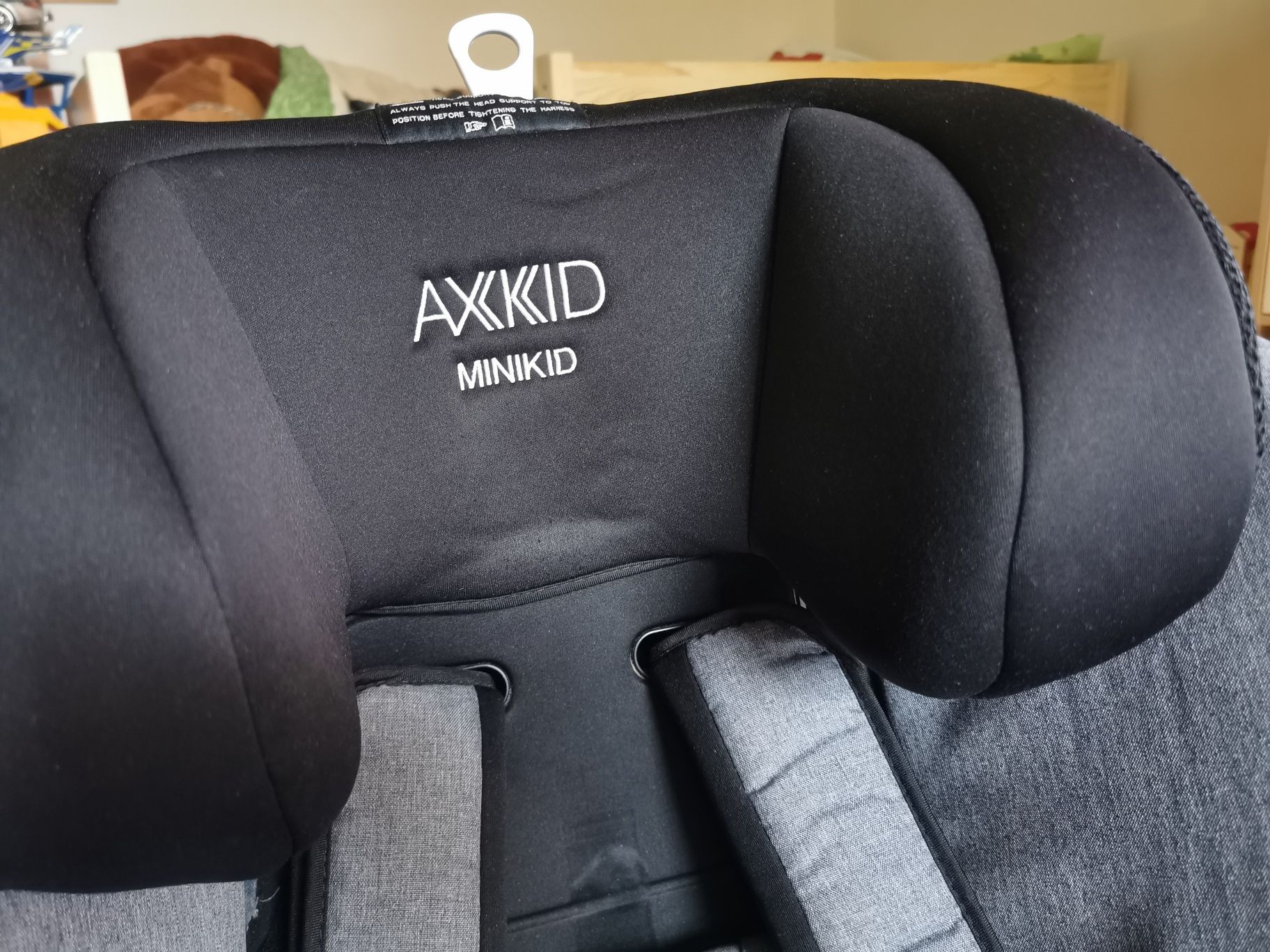 Axkid Minikid 2.0, RWF, przedział wagowy 0-25 kg wygoda i bezpieczeńst