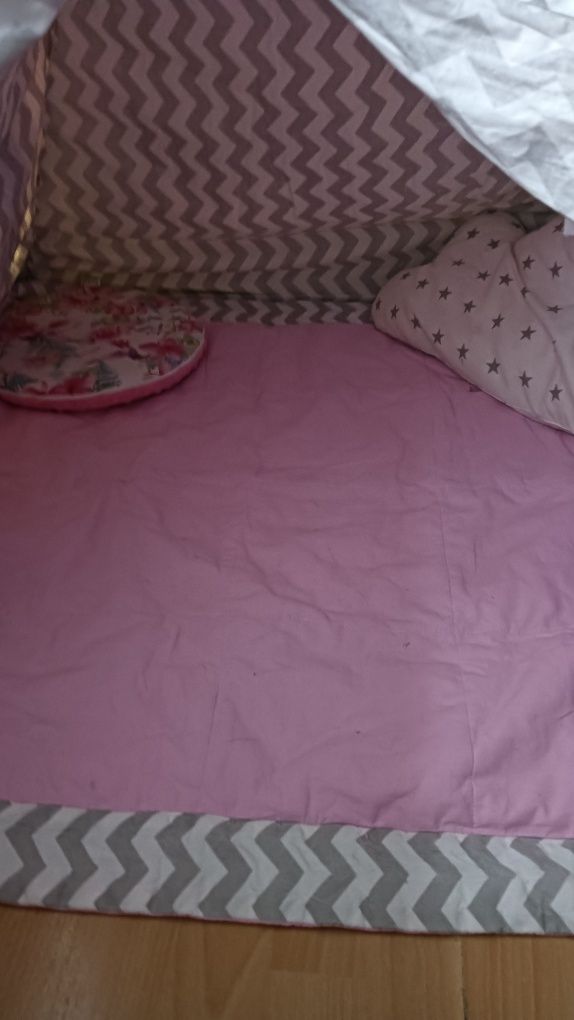 Tipi stan bardzo dobry