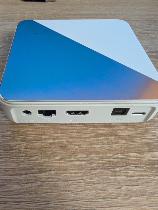 Смарт приставка Homatics Box R 4K Plus 4/32, Android TV 14