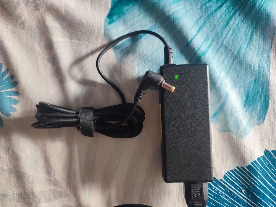 Carregador Portátil Acer  19V 3.42A 65w