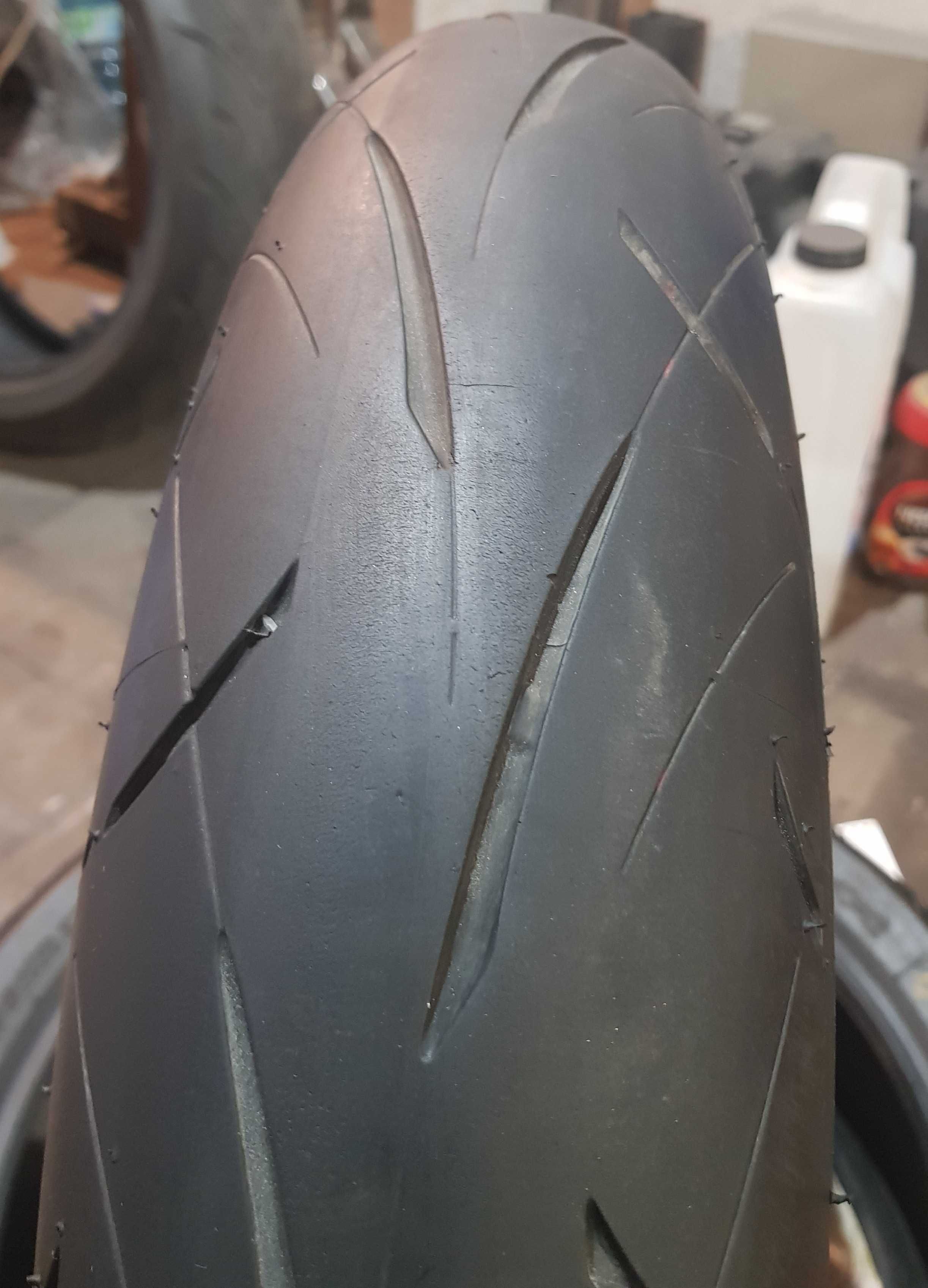 Dunlop Sportmax Roadsport przód 120/70R17 2022r.