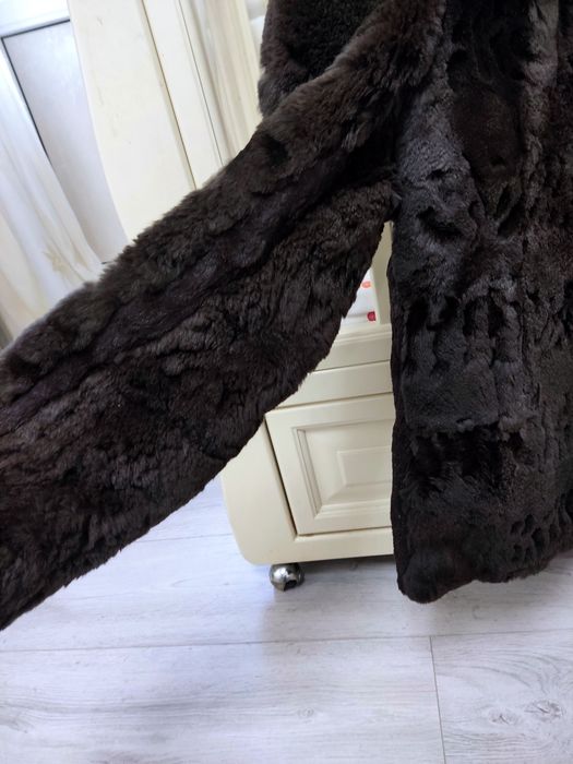 Шуба коротка з натурального хутра, 44 розмір,  молодіжна, коричнева