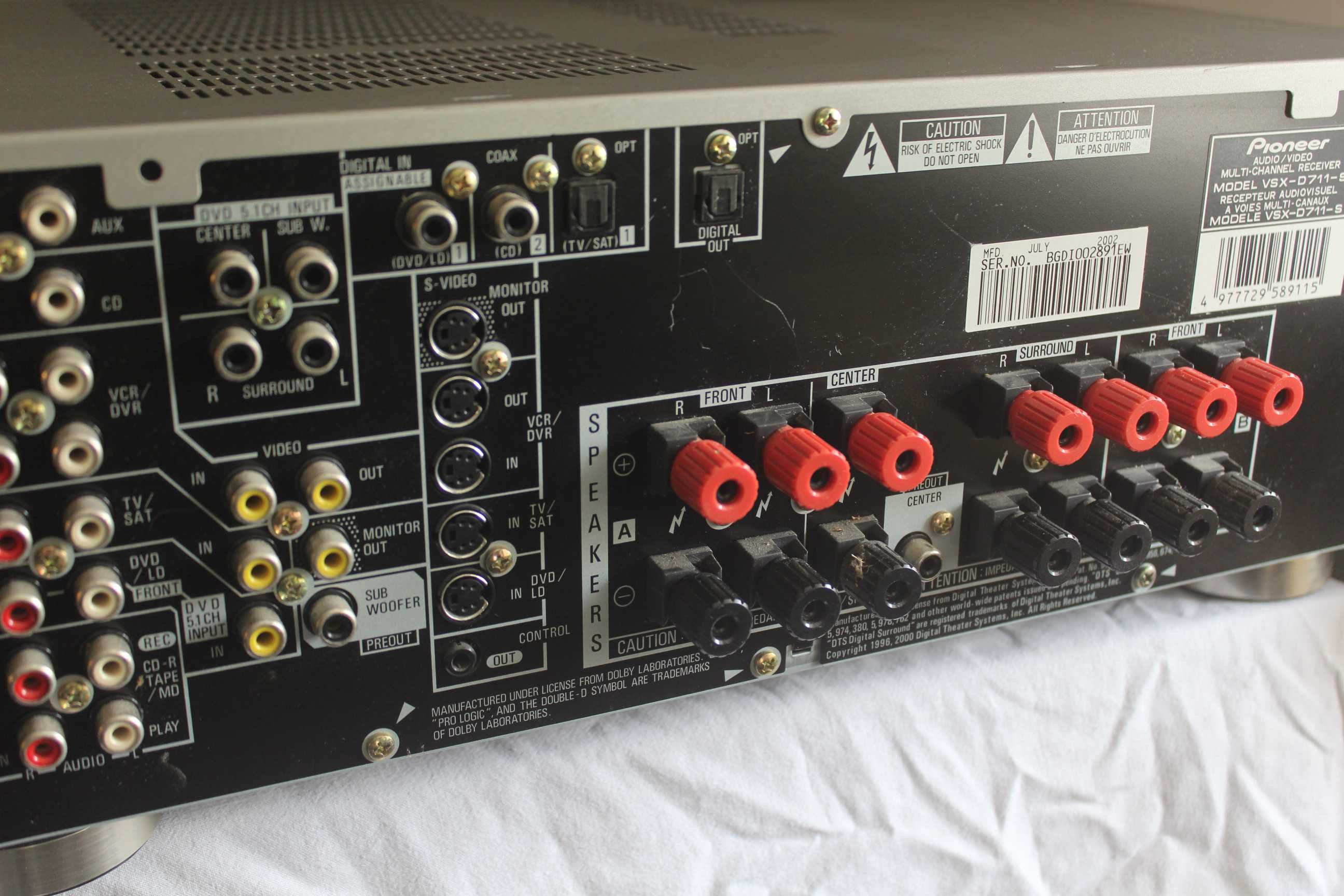 Amplituner Pioneer VSX-D711
