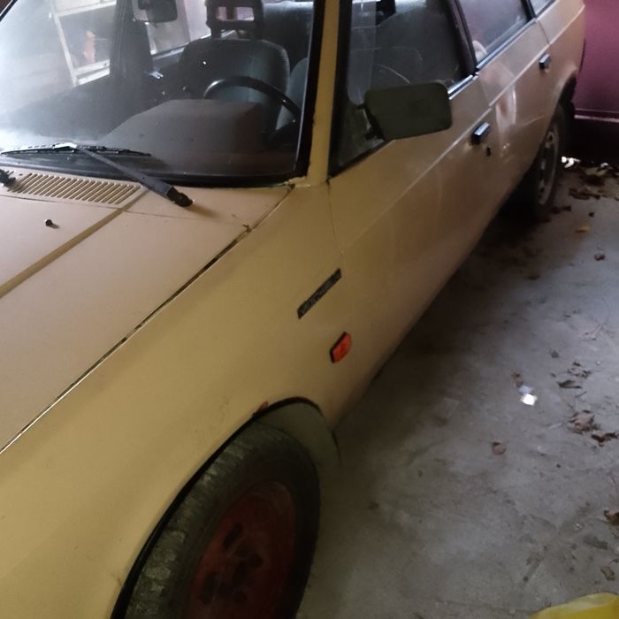 Автомобіль Москвич 2141