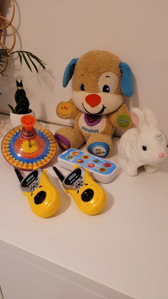 Szczeniaczek uczniaczek Fisher Price Telefon Smiki Walkie-Talkie Krótk