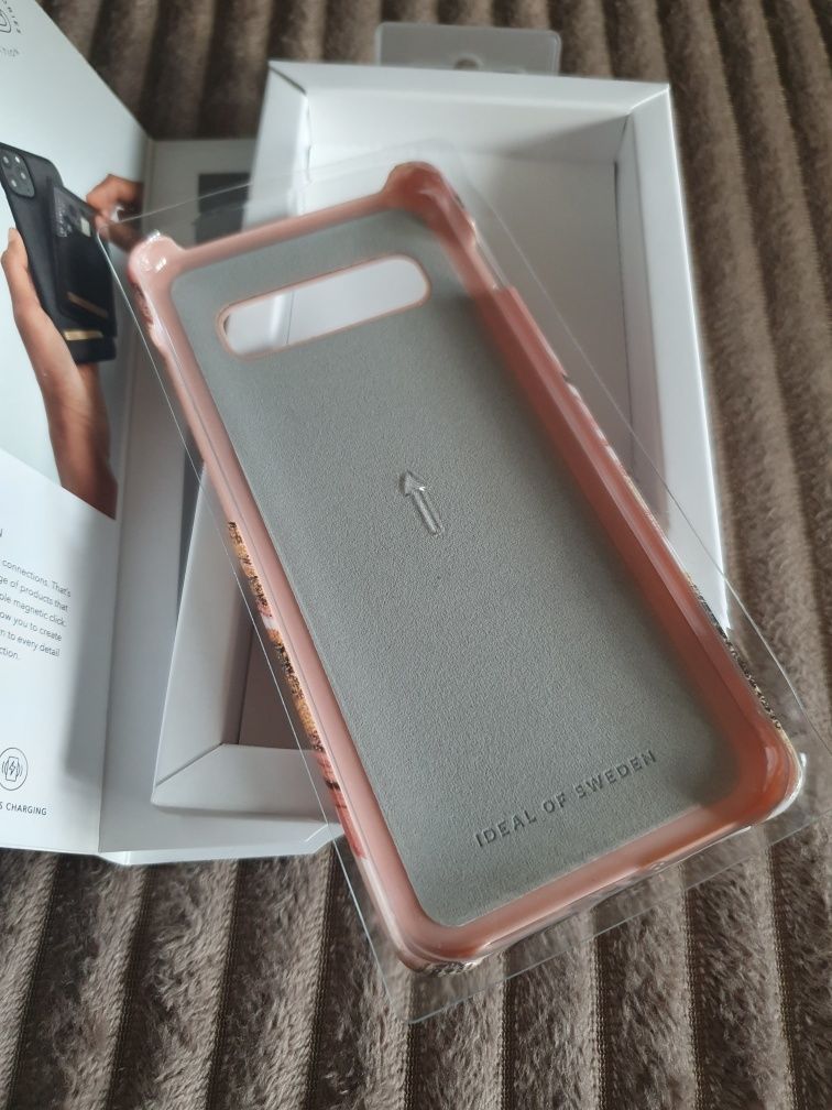 Etui pokrowiec Samsung S10+ Ideal of Sweden
