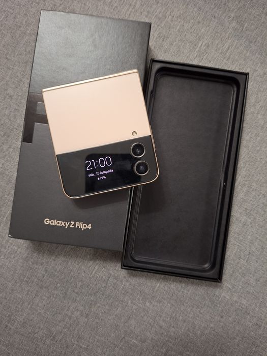 Samsung Z Flip4 złoto/różowy