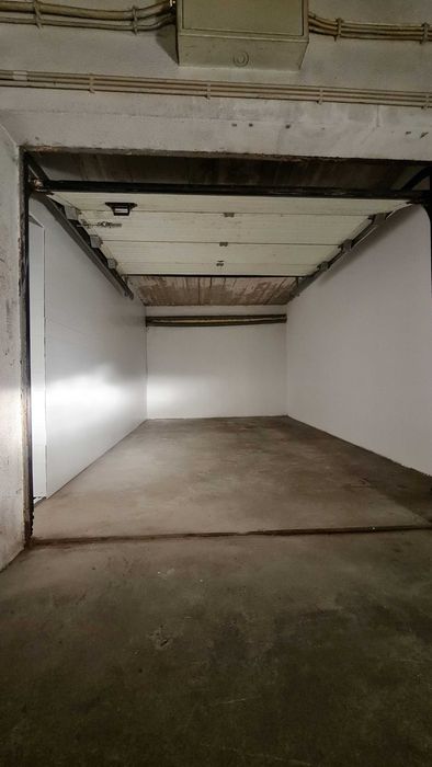 Garagem para arrendamento