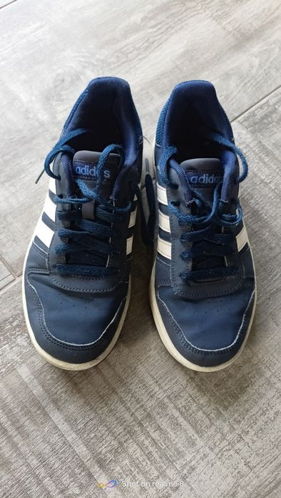 Buty chłopięce adidas  37,5