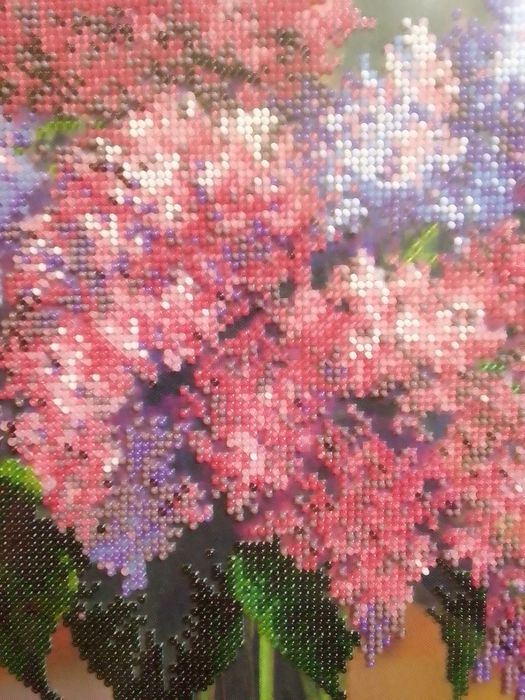 Вишита картина. Бузкова насолода.