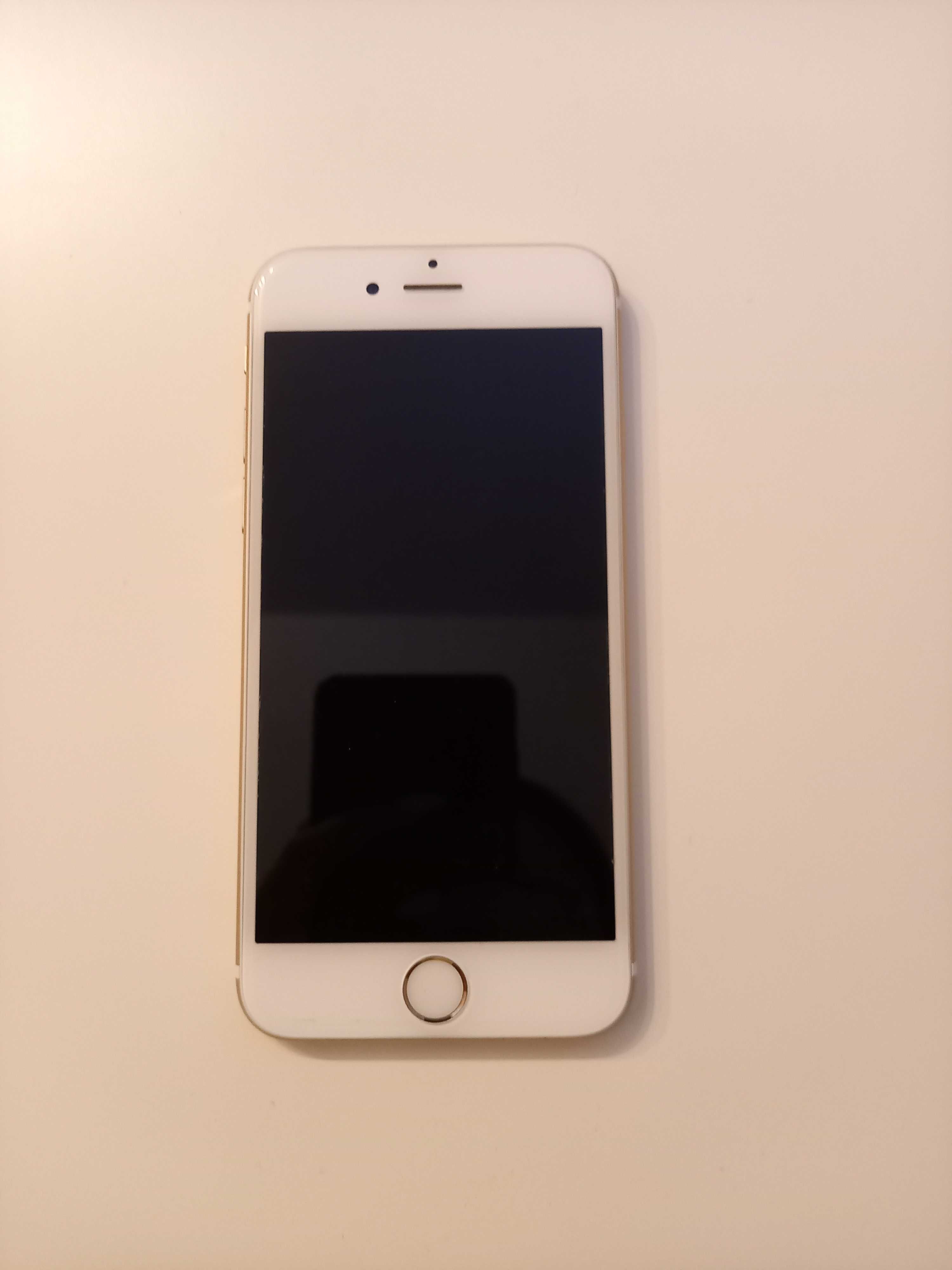 iPhone 6s złoty 16 gb