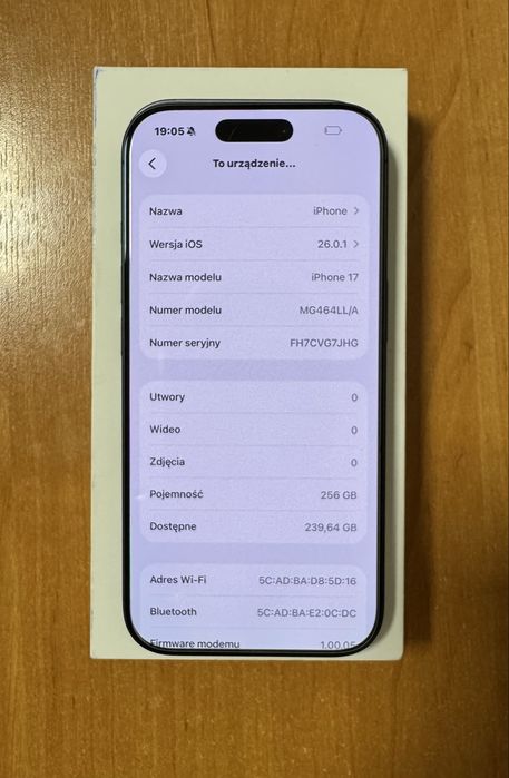 Iphone 17, 256GB czarny