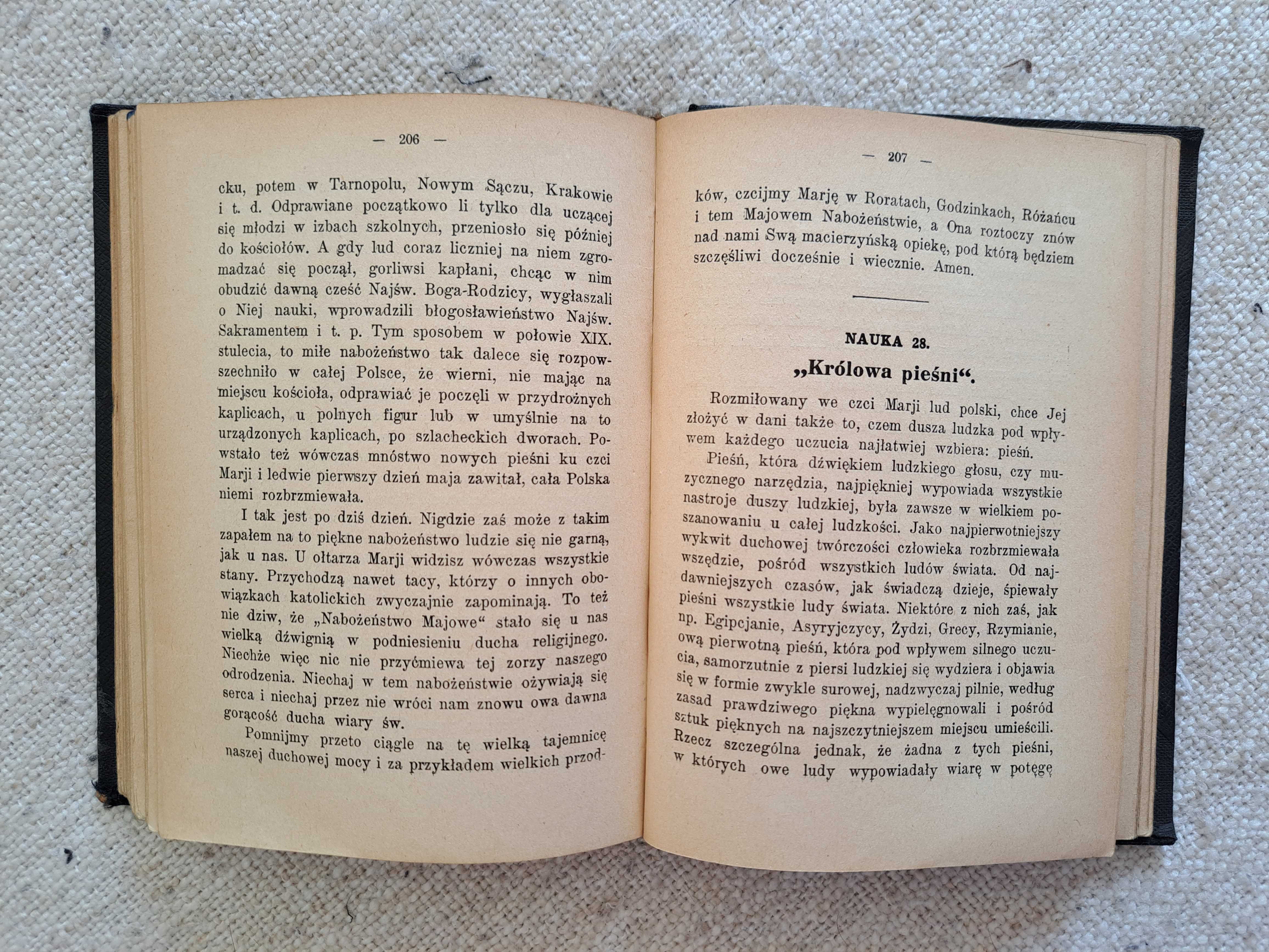 1927 rok. Nauki majowe o Królowej Korony Polskiej