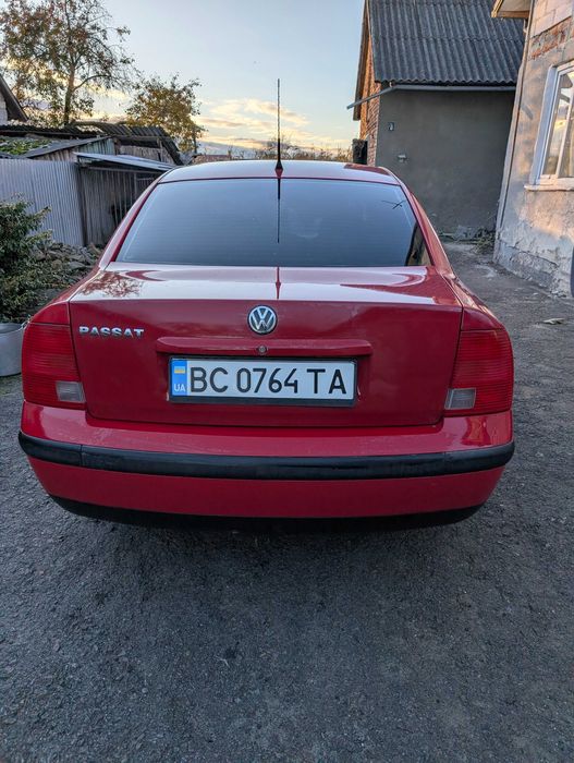 volkswagen passat B5 1.6 2000
