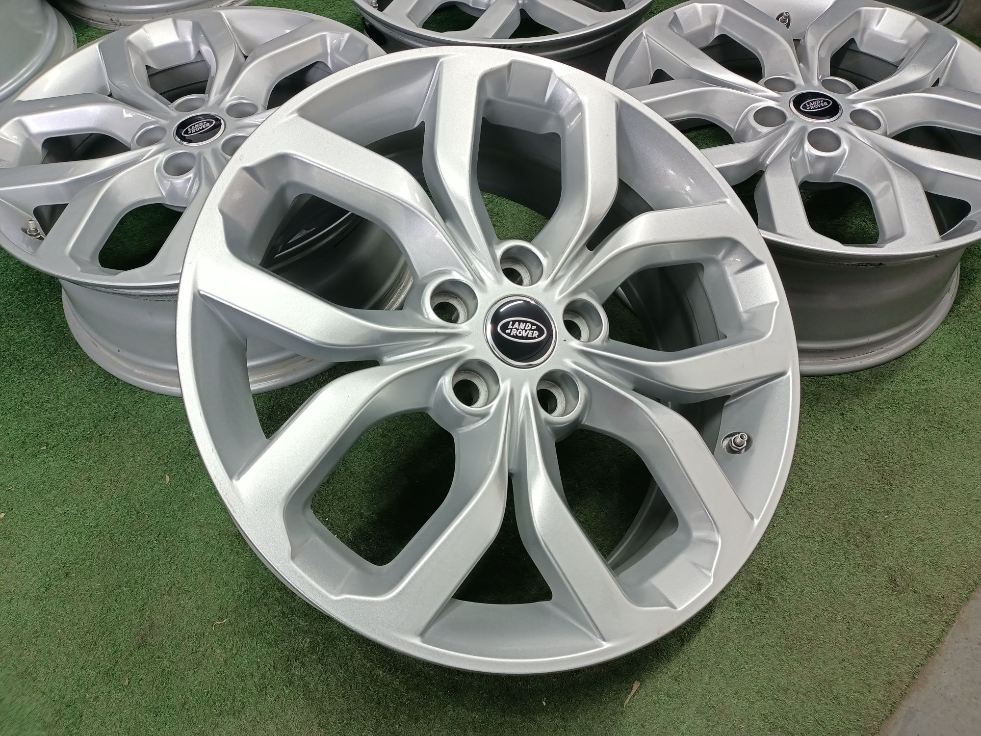 Nowe 19" felgi 5x120 Oryginalne Land Rover Discovery V 5 Wysyłka