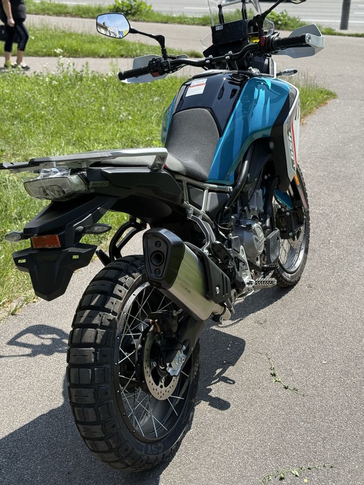 Мотоцикл CFMOTO 450MT +T-BOX