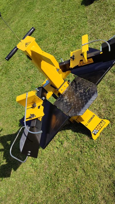 Łuparka do drewna Cedrus o nacisku 7 ton! Wypożyczalnia